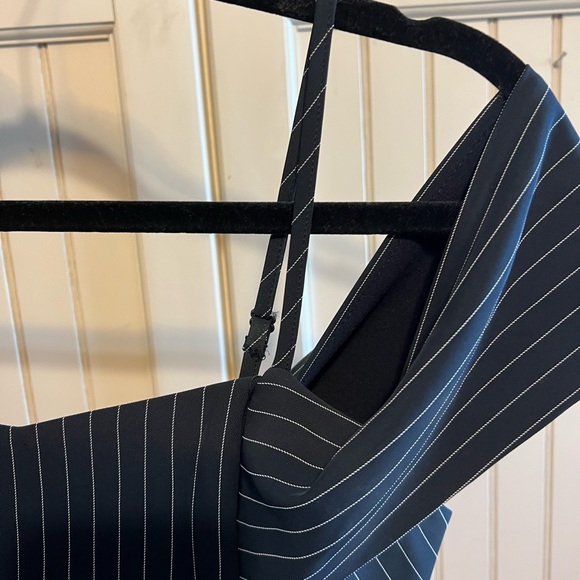 Gorgeous Forever 21 Navy Blue Pinstripe Bodysuit - Picture 6 of 9